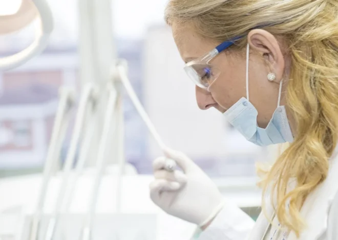 Stomatologia estetyczna na Mokotowie — licówki, bonding i kompleksowa opieka